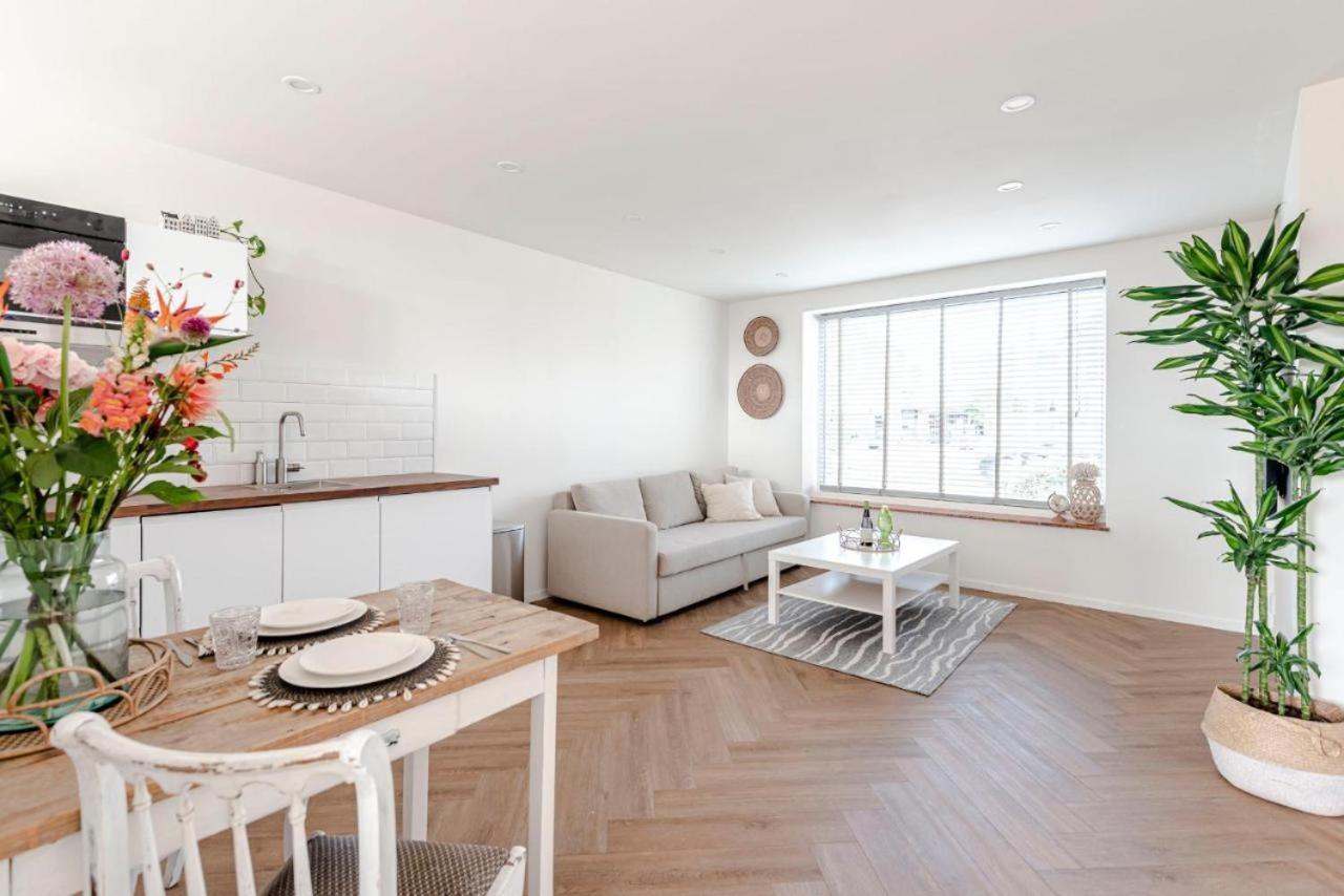 זנדוורט Windhoek Apartment מראה חיצוני תמונה